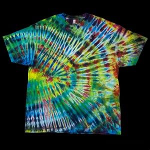 ✨SOLD✨Tie Dye Hand Dyed Peacock Fold T-Shirt Green Multicolor Size XXL